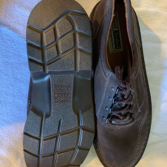 Men’s All Leather Casual Dress Shoe